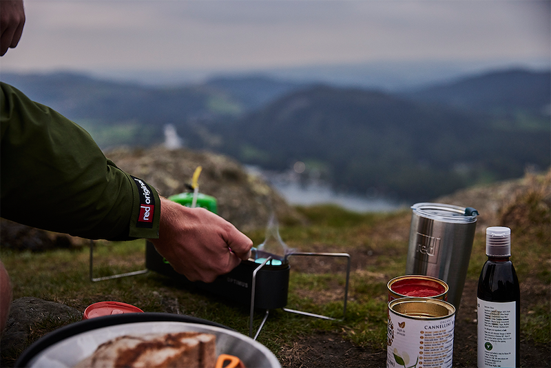 What To Eat When Hiking: Red’s Food Guide For Day Hikes